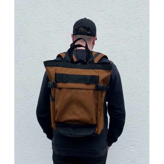 Backpack Golden Boy με ισχυρούς ιμάντες, ανθεκτική σε όλες τις συνθήκες