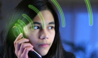 Η λίστα κινητών με την υπερβολική ακτινοβολία: Δεν είναι μόνο το iPhone 12!